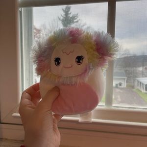 Amara 5” Squishmallow